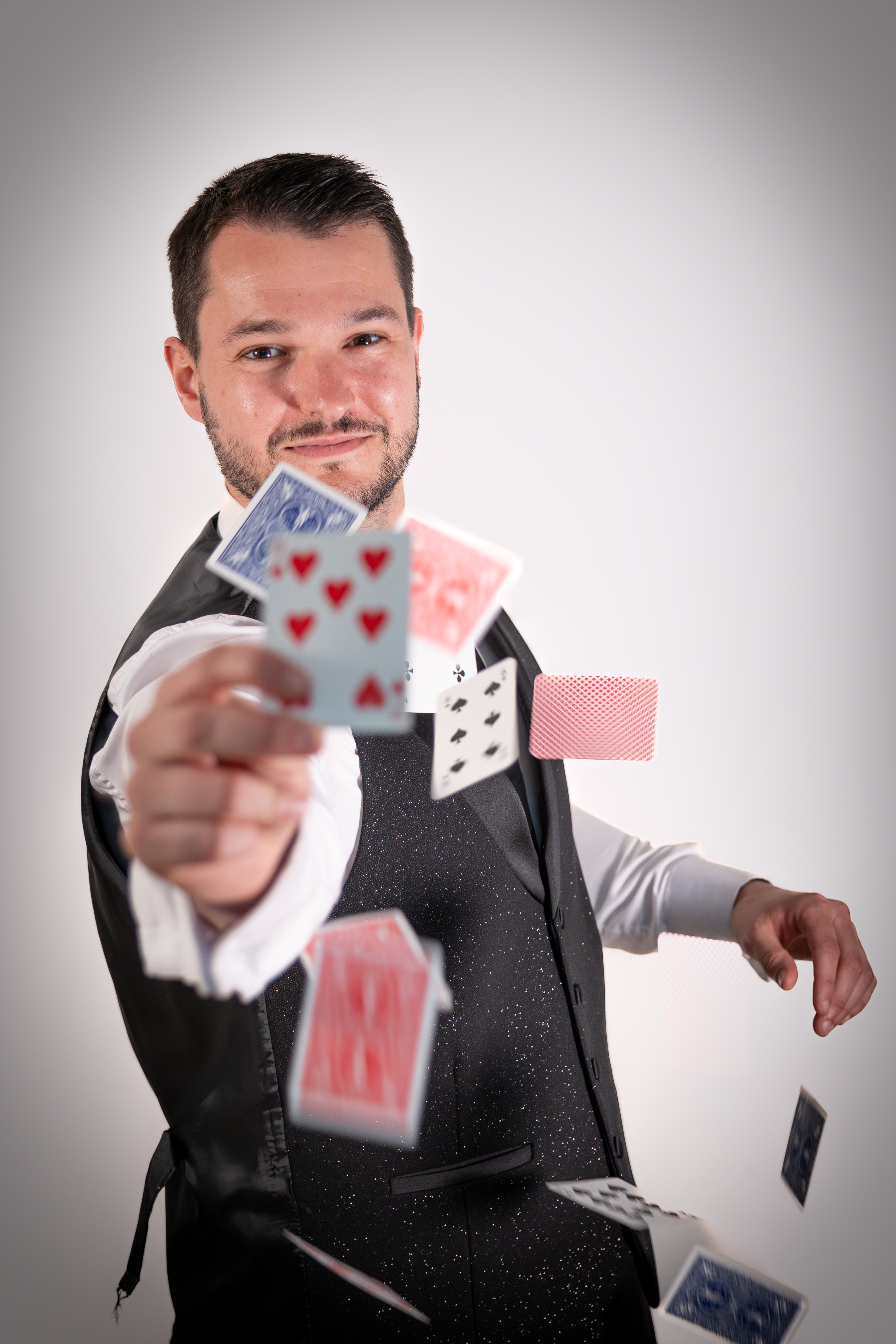 Magicien Associé